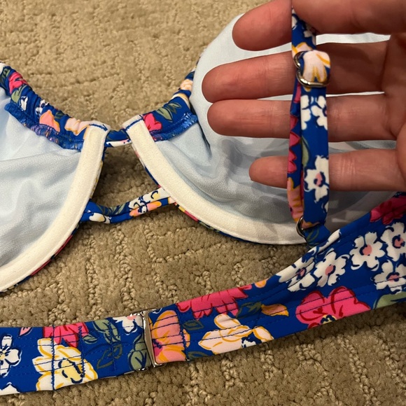 Cupshe Underwire Bikini - Picture 10 of 11